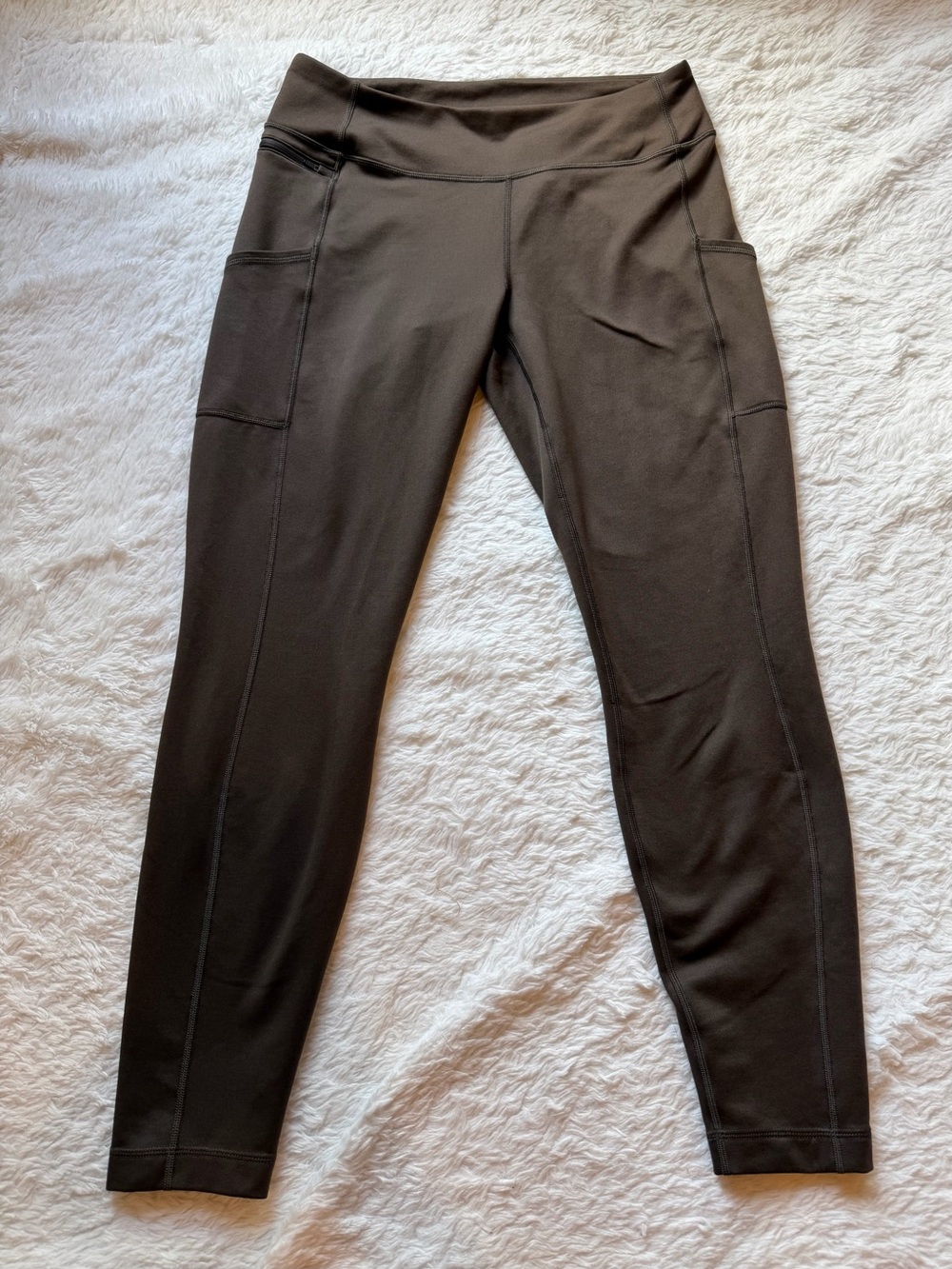 Patagonia Pack Out Tights - Women’s Large - Dark Brown - Leggings with Pockets